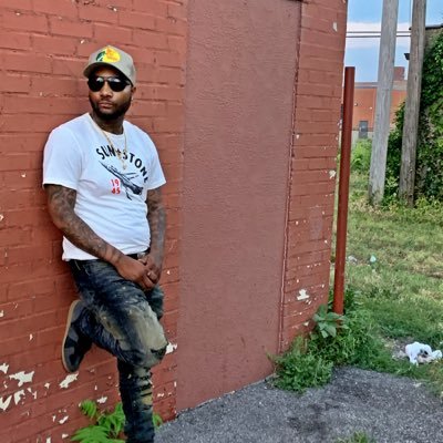 Quan0302's profile picture. ♓️I ain’t perfect but I’m hella cool 💯 level up & put yo ppls on 🤟🏽That’s my 💙 koTA 😘😘