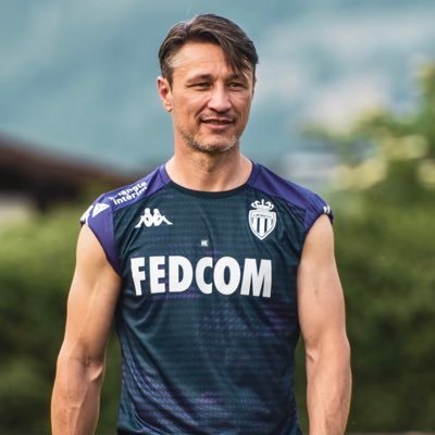 Supporter d’un club qui change de coach comme toi tu changes de slip… Coach Kovac, Uno di Noi ❤️🤍