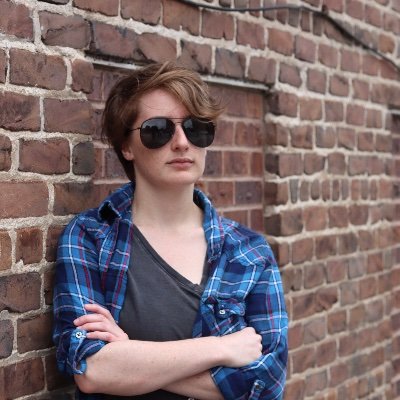 Formerly: Reporter @IAStartingLine. Always: 🙃
Small town girl, lonely world, still haven't found that midnight train. My favorite food is coffee.