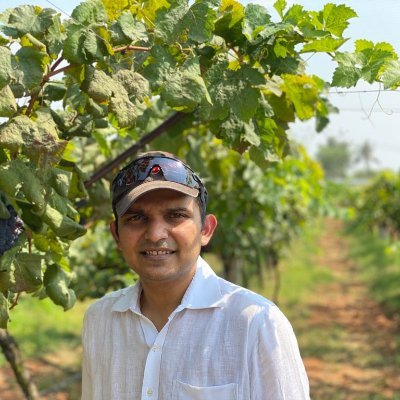 kandarpdesai's profile picture. continuous learning, Currently : engineering leader at @xactly