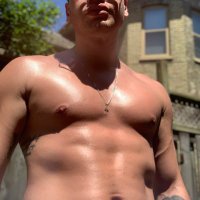 La la la Leo 🍑 26K♌️ GOGO BOY 😈 (@leo95la) 's Twitter Profile