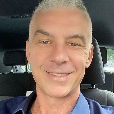 Alexand15329230's profile picture. 