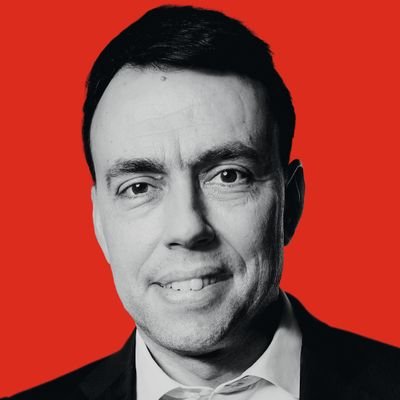Parlamentarischer Staatssekretär / Deputy Defense Minister @BMVg_Bundeswehr; Bundestagsabgeordneter für den Wahlkreis Nürtingen in Baden-Württemberg