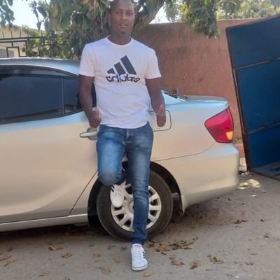 Shellazy15's profile picture. Engineer. Entrepreneur.
