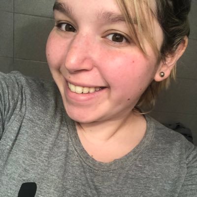 Laariita's profile picture. Productora y directora de radio y TV. Licenciada en Ciencia de la Comunicación