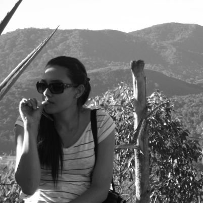 shinyearthling's profile picture. soil science student 🌎📚