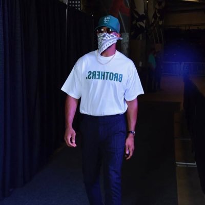 must_win25's profile picture. 