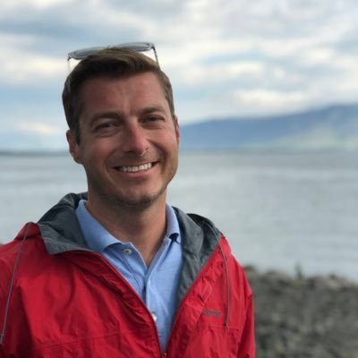 seantowle's profile picture. Storyteller, travel addict, UGA Alum, Packers season ticket holder, Opinions are mine, RT’s not endorsements | insta: @seandtowle