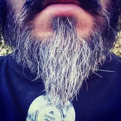 Yo nací en un conventillo,que es de chapa y de cartón, soy del Barrio de La Boca...soy de Boca y de Perón!
🎶🎵✌🏽🇦🇷💙💛💙
REPOSTEADOR SERIAL...