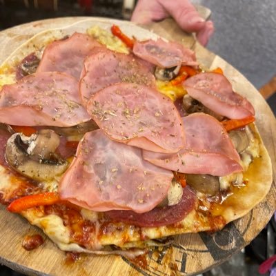 TheKuysZees's profile picture. 