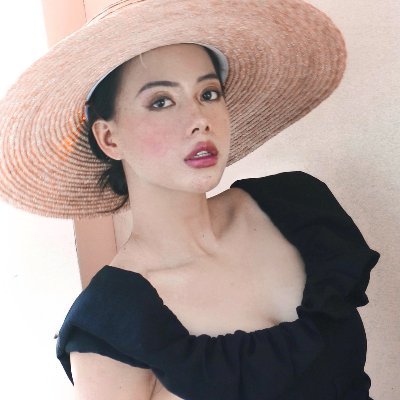 BtcFrancesca's profile picture. Slam in TradezWar

-In order to be irreplaceable, one must always be different-