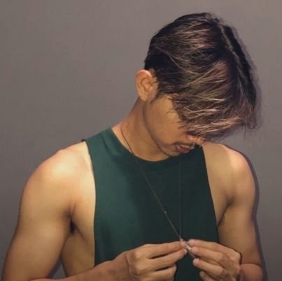 andri19961996's profile picture. Pure T