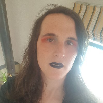 jeskai gf ~ timid socialist ~ bongwater naiad ~ dadbod babe ~ (she/they)

Making sounds as Uncle Bugs https://t.co/HYSQYe1ig5