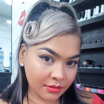 MarisaWard1728's profile picture. 