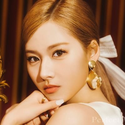 ksak1521's profile picture. 年令50歳 商社勤務の会社員 
好きな言葉は、努力(^_^)v
よく知り、よく考え、素早く実行し、出来るまでやる(￣∇￣*)ゞ
twice&玉山ミｲを応援する😁おやじ〰️🤣