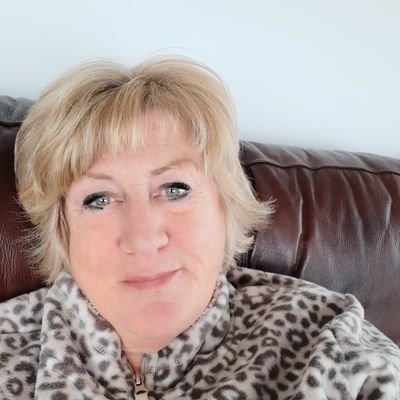 Catheri79001196's profile picture. 