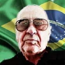 🔰 Bolsonarista, eleito um dos maiores patriotas do Brasil, concervador e pai de familha em defesa dos bons costumes. Autor deste perfil satírico! 🔰