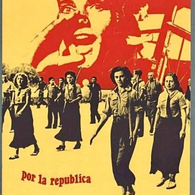 Directora de @lacasaescenica. Profesora. Sindicalista. Feminista. La educación y la cultura son las armas de emancipacion más poderosas que tiene el pueblo.