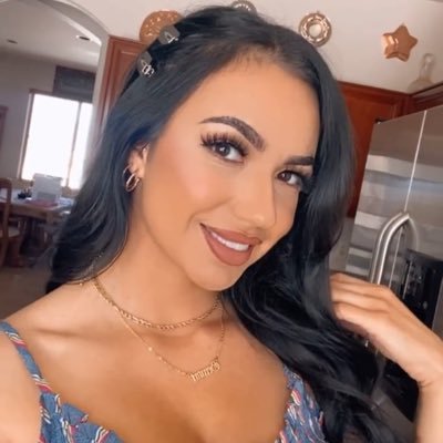 𝒶𝓇𝓎𝒹𝓎𝒶𝓃𝓃𝒶’𝓈 𝓂𝓊𝓂 🦋
