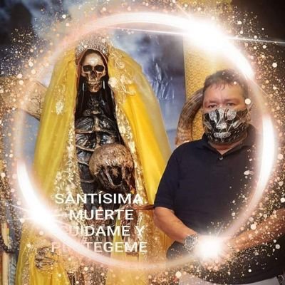 Arquitecto y fiel devoto y humilde siervo de la Santísima Muerte