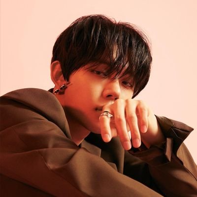 cyjsaa's profile picture. ✧

나만의 작은 요정   🧚‍♂️  𝐓𝐗𝐓.

 ₍ ✉︎¹₎┊. #⃞투바투 :: Moments of 𝐀𝐥𝐰𝐚𝐲𝐬𝐧𝐞𝐬𝐬 : ♡⃛ ✰

AKUN KEDUA @MYGSAA_