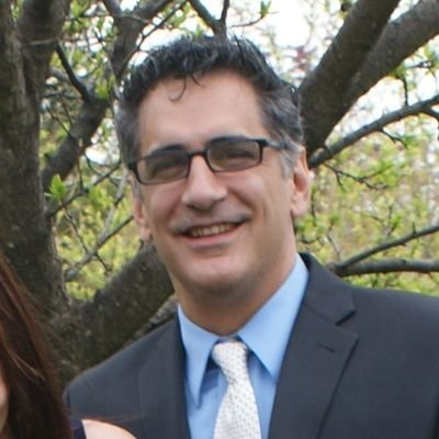 RobbCab's profile picture. Dad... Designer... Developer... Technologist... Vaping Advocate... And quite possibly the most happily married man ever.