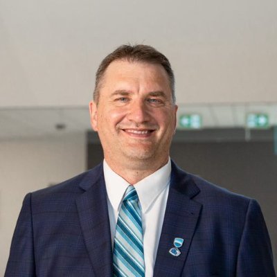 Husband, Dad, President & CEO Lambton College, U of Windsor Lancer Hockey/Human Kinetics Alumni 91-97, Notre Dame High School (Welland) Graduate, Faith & Family