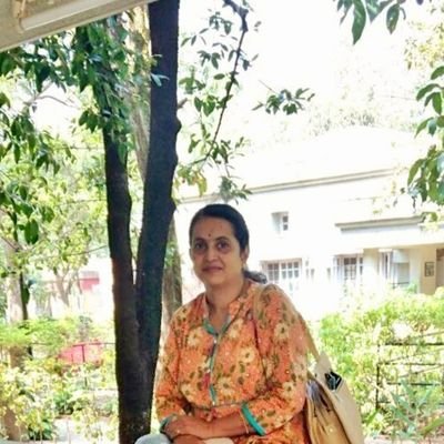 Ex-teacher-(sci-maths),Music 🎼 & Art 🎨 lover,Strong Modi Supporter,Proud Indian.
Nathsamvidh!🙏