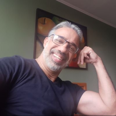 hernanmanza's profile picture. 