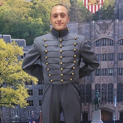 USMA ‘25 🇺🇸🏴‍☠️ Duty, Honor, Country,         West Point ESports #TeamOverwatch