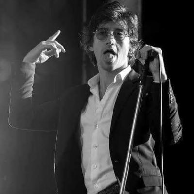 reporta_eu's profile picture. é foda