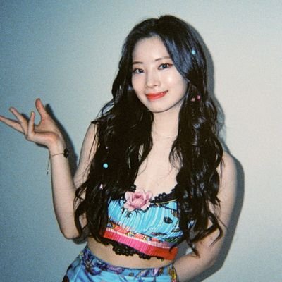 NICKI MINAJ ¦¦ TWICE ¦¦ DAHYUN BIASED