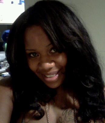 PrettyGena's profile picture. 