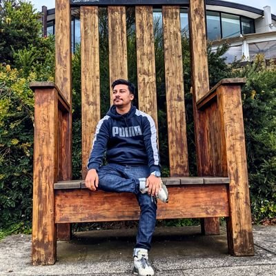 imnripesh's profile picture. 