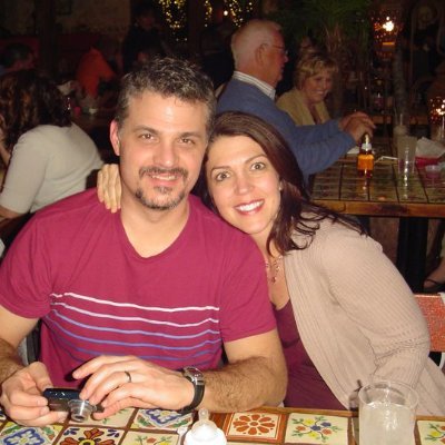 ColbyCl29152580's profile picture. Hey Tweeps... If you were following inch2high, it's been suspended. This is the secondary account. Please follow. 😘🐝💛💙