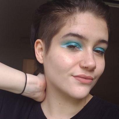 macromolecool's profile picture. ECT | PGCE Secondary Chemistry @kingscollegelon || MSci @uclchemistry || science communicator in London, UK  🏳️‍⚧️🏳️‍🌈