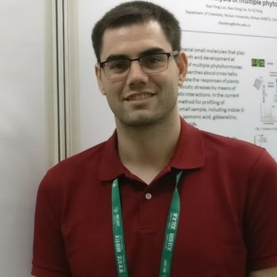 PhD en Fisiología Vegetal Y Expresión Génica por la Univerdad de Lancaster (UK). 2 años en CUHK de Hong Kong. Apasionado por la agricultura y su mundo.