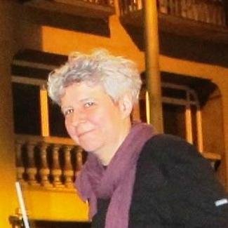 Es una suerte haber nacido lesbiana y con vocación de profe. La vida te lo pone algo difícil pero es muy interesante y divertido.