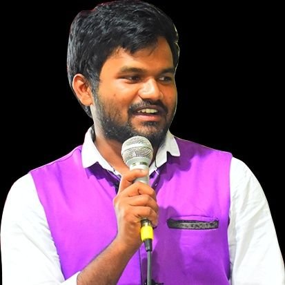 పొలిట్రిక్స్ పుస్తక రచయిత