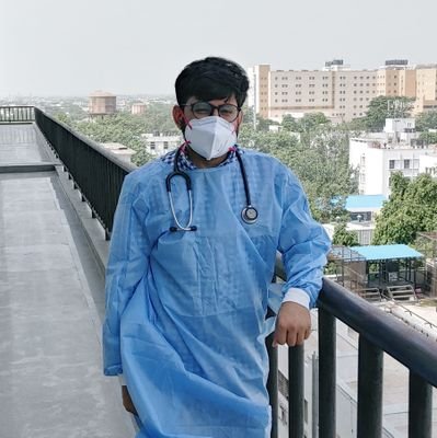 MBBS MD ,  DM Medical Oncology 
AIIMS NEW DELHI♦️♦️♦️
SMS🥇/VMMC&SJH/AIIMS
Rajasthan  is Love 🧡🧡