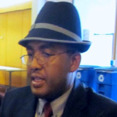 FaisalAbelaziz's profile picture. THINK BIG . BE BOLD . DRIVE CHANGE