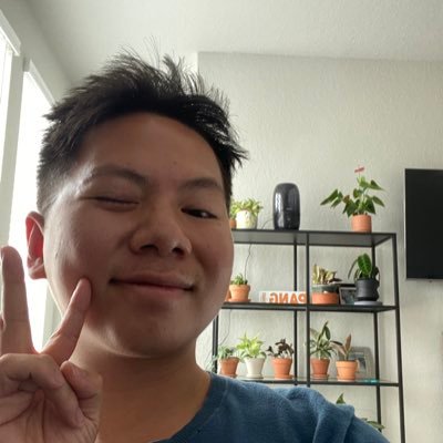 whypang's profile picture. 🤠 😭 😔 🥺 😳 😍