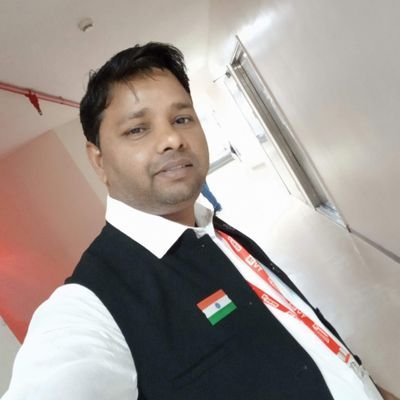 istyak_hussain's profile picture. 