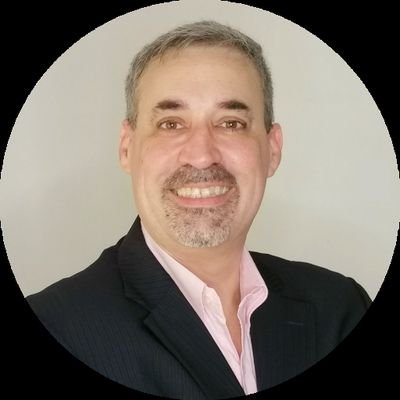 romulocastroc's profile picture. Consultor, mentor y facilitador en el área de Comunicación, Desarrollo Organizacional y Procesos.