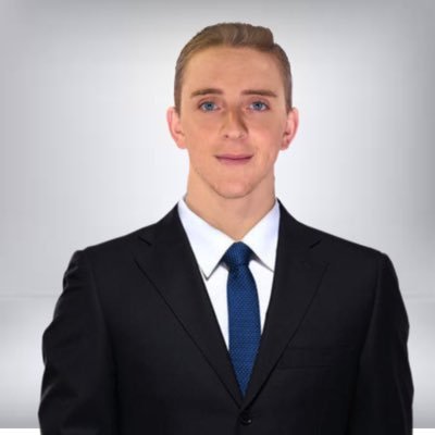 Ezra Pinzur Profile