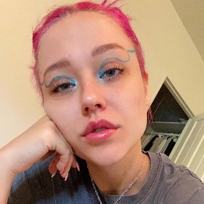 I am single message me on hangout emiliebrianna03@gmail.com
Hookup available add me on Snapchat-emiliekairo