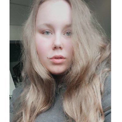 katieturner___'s profile picture. Instagram: @ ___katieturner___ 🌊 twenty-two | indiana | create 🦋 be kind☀️