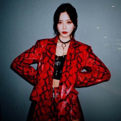 13Lumos's profile picture. 23• She/her•