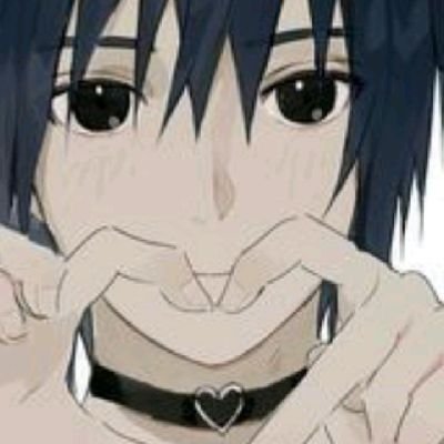 mari_uchia's profile picture. 