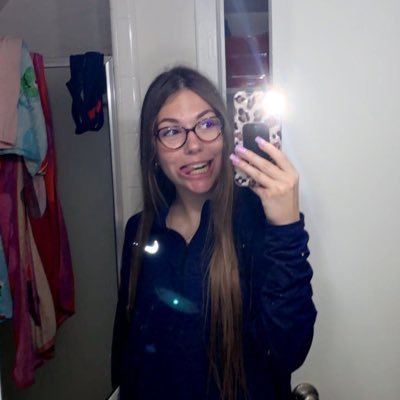 just some tweets about life & stuff. enjoy:)
